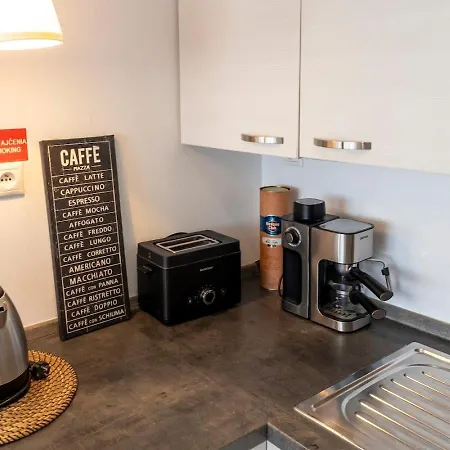 Apartment Vip In Old Town With Free Parking